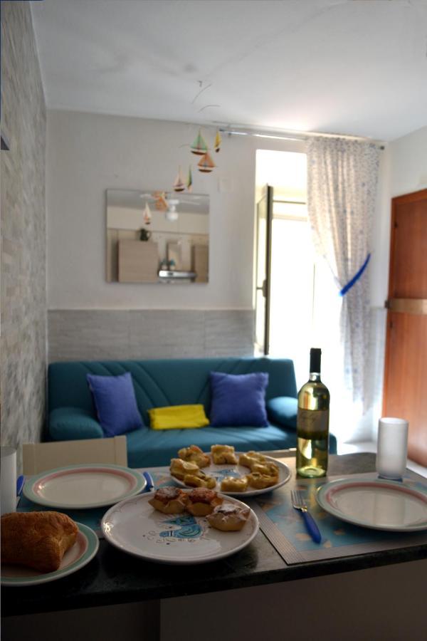 הוילה בוג'רו Via Marina 19 - Casa Sul Mare. מראה חיצוני תמונה